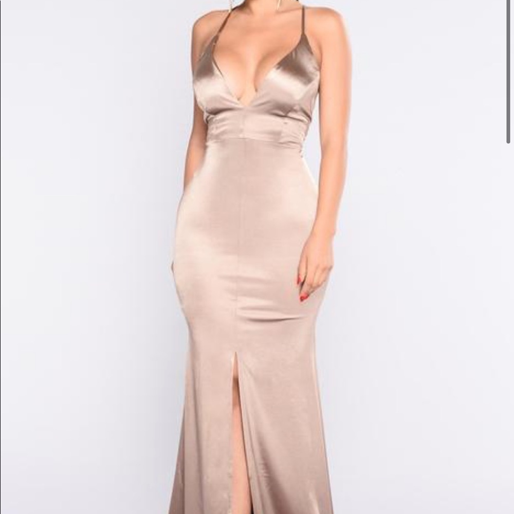 Low cut maxi dress